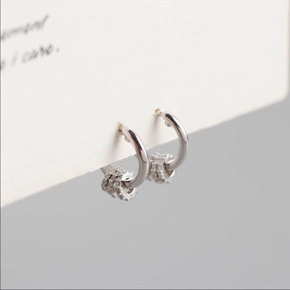 NEW 925 Sterling Silver Diamond Circle Hoops Earrings - Picture 1 of 10